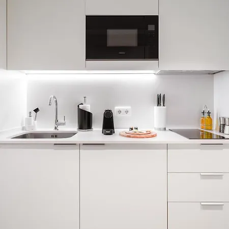 Limehome Defensores De Chaves Aparthotel