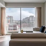 Limehome Defensores De Chaves 3* Lisboa