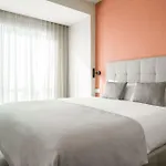Limehome Defensores De Chaves Apartahotel Lisboa