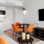 Limehome Saldanha アパートホテル