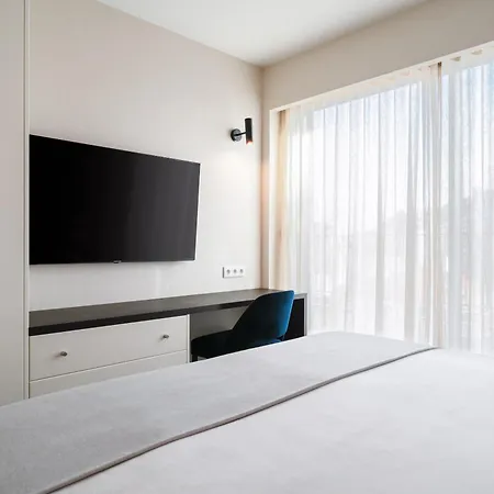 Limehome Campo Pequeno Ξενοδοχείο με διαμερίσματα Lisboa