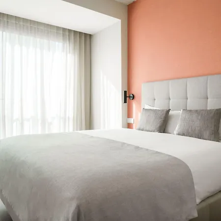 Limehome Campo Pequeno Ξενοδοχείο με διαμερίσματα Lisboa
