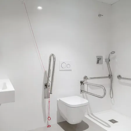 Limehome Campo Pequeno Ξενοδοχείο με διαμερίσματα Lisboa