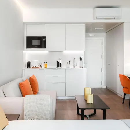 Ξενοδοχείο με διαμερίσματα Limehome Campo Pequeno Lisboa