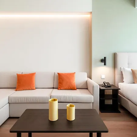 Limehome Campo Pequeno Ξενοδοχείο με διαμερίσματα Lisboa