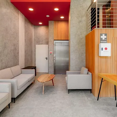 Limehome Defensores De Chaves 3* Лиссабон