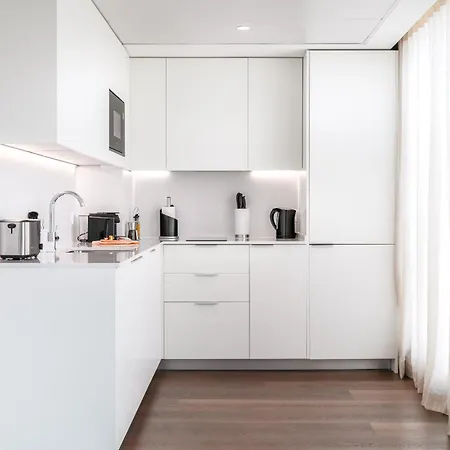 Limehome Defensores De Chaves Apartment