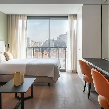 Limehome Defensores De Chaves